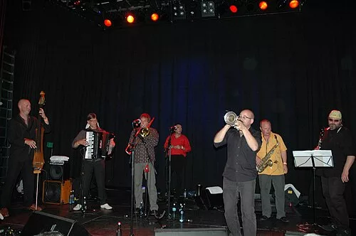 Amsterdam Klezmer Band