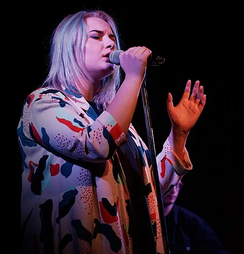 Låpsley