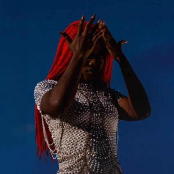 Aunty Rayzor — Viral Wreckage