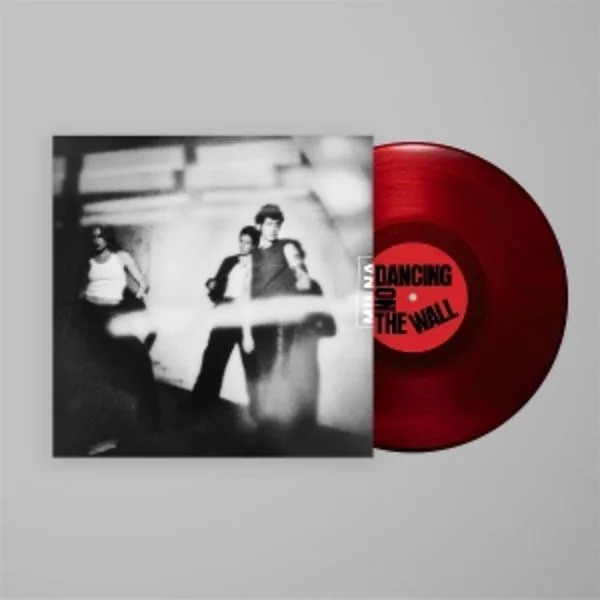 Muna — Dancing On The Wall